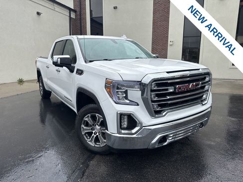 Used 2021 GMC Sierra 1500 SLT w/ X31 Off-Road Package AWD/4WD image 1