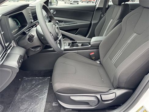 New 2026 Hyundai Elantra Blue image 9
