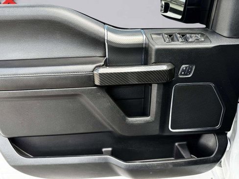 Used 2018 Ford F150 Lariat w/ Equipment Group 502A Luxury image 20