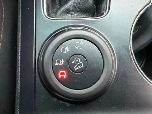 Used 2017 Ford Explorer Sport image 21