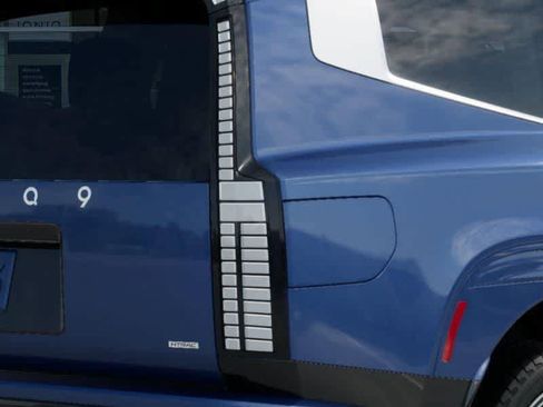 New 2026 Hyundai Ioniq 9 Calligraphy image 10