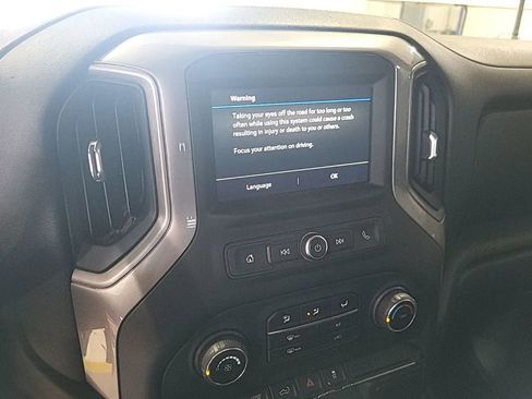 Used 2021 Chevrolet Silverado 2500 W/T w/ WT Convenience Package AWD/4WD image 7