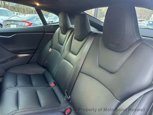 Used 2020 Tesla Model S Long Range Plus image 22