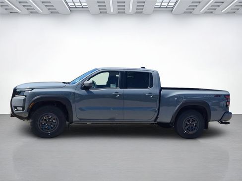 New 2026 Nissan Frontier PRO-4X w/ Tow Package AWD/4WD image 7