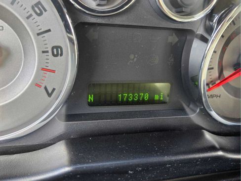 Used 2010 Ford Edge Limited FWD image 29