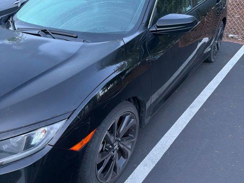 Used 2021 Honda Civic Sport image 2