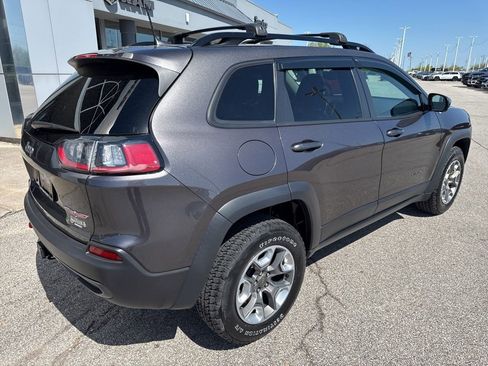 Used 2022 Jeep Cherokee Trailhawk w/ Trailer Tow Group AWD/4WD image 5