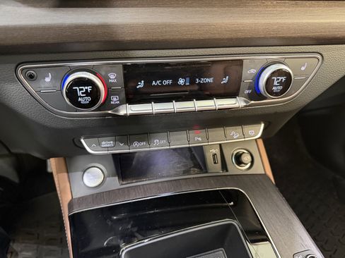 Used 2022 Audi Q5 2.0T Premium Plus w/ Premium Plus Package image 20