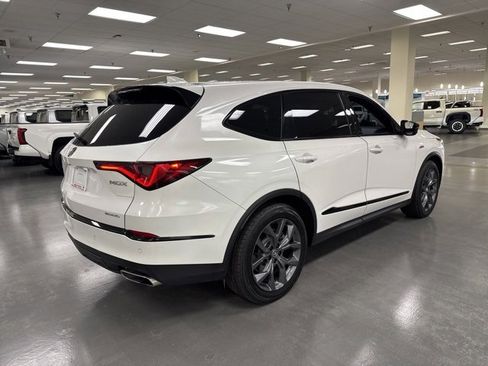 Used 2023 Acura MDX A-Spec image 7