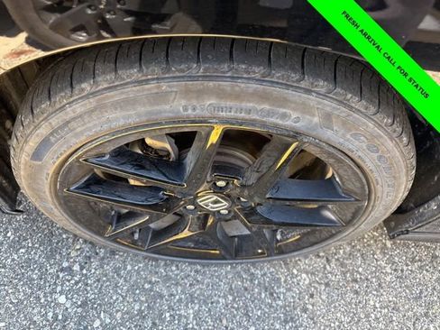 Used 2024 Honda Civic Sport image 13