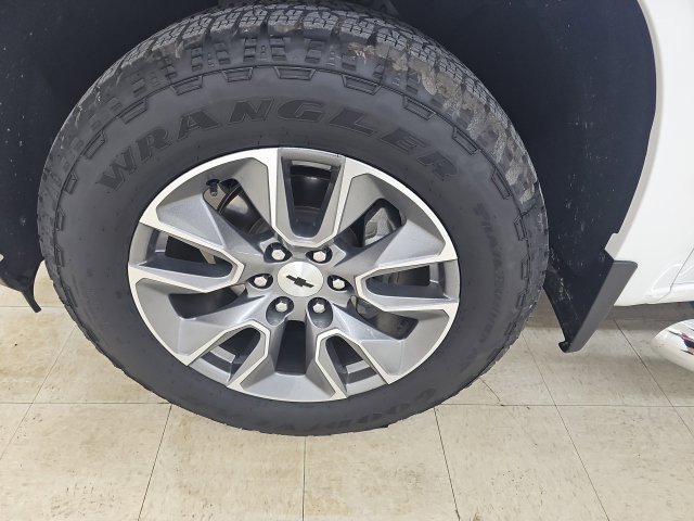 Used 2021 Chevrolet Silverado 1500 RST w/ All Star Edition Plus AWD/4WD image 25