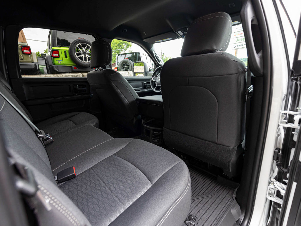 New 2026 RAM 2500 Tradesman AWD/4WD image 27