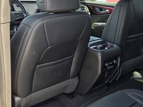 New 2026 Chevrolet Traverse Z71 w/ Enhanced Driving Package image 21