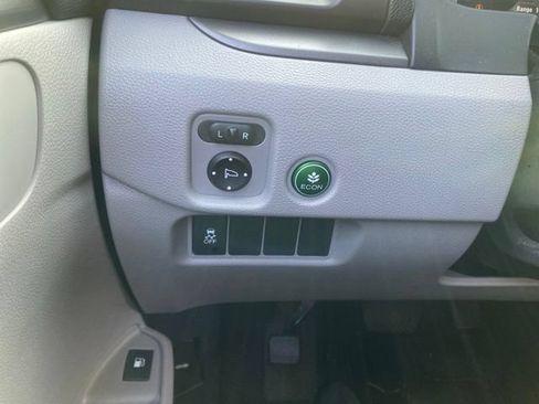 Used 2018 Honda Pilot LX image 13