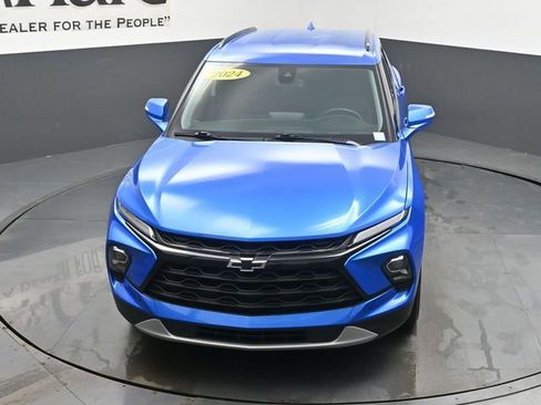 Used 2024 Chevrolet Blazer LT w/ LPO, Black Grille Bar Package image 58