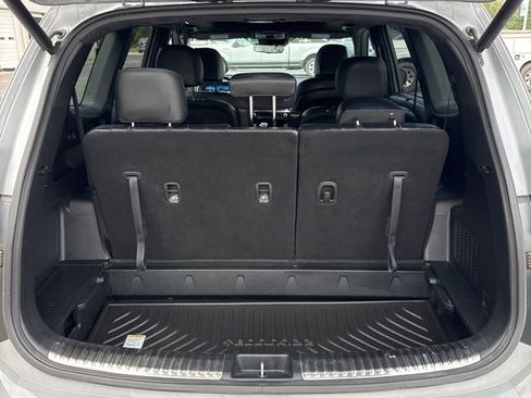 Used 2024 Kia Telluride SX Prestige X-Line image 3