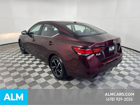 Used 2024 Nissan Sentra SV image 7