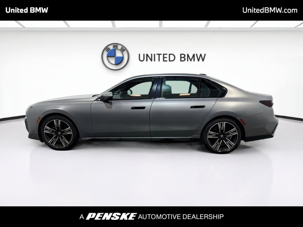 Used 2023 BMW 740i RWD image 8
