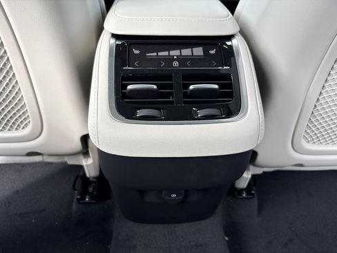 New 2026 Volvo XC90 B6 Ultra AWD/4WD image 15
