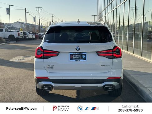 Used 2024 BMW X3 xDrive30i w/ Convenience Package image 5