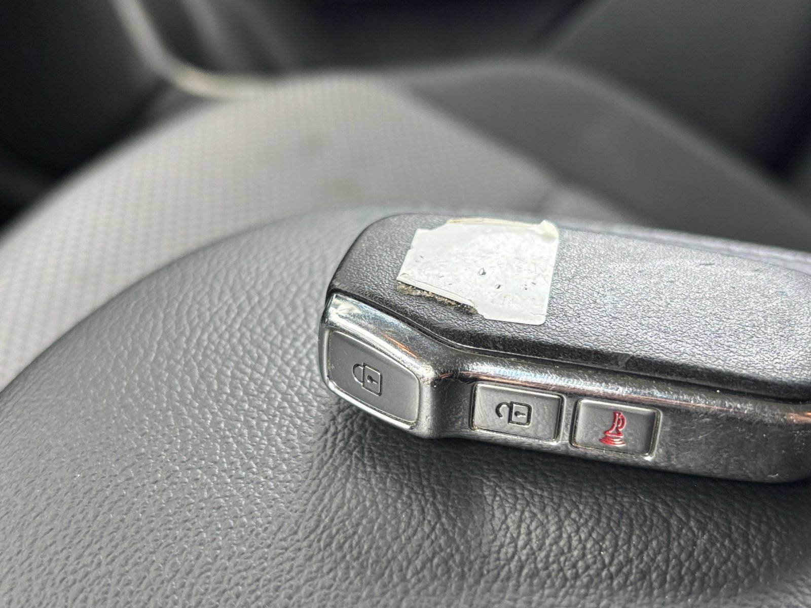 Used 2025 Kia Soul LX w/ LX Technology Package FWD image 20