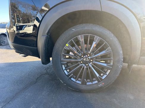 New 2026 Nissan Pathfinder SL w/ SL Premium Package image 12