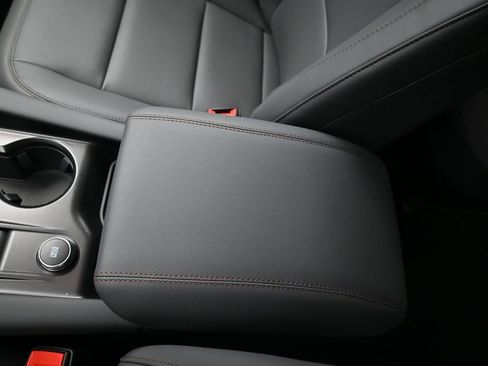 New 2026 Ford Explorer Active w/ Active Comfort Package image 17