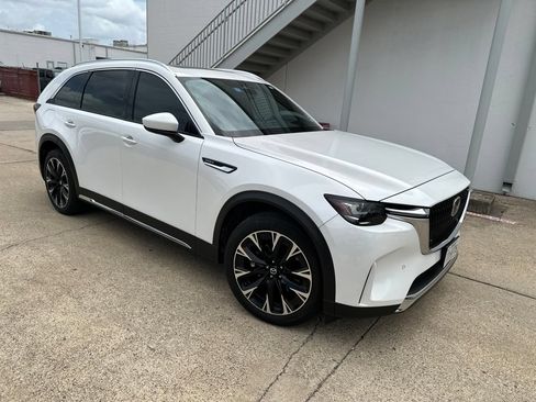 Used 2024 MAZDA CX-90 Plug-In Hybrid w/ Premium Plus AWD/4WD image 2