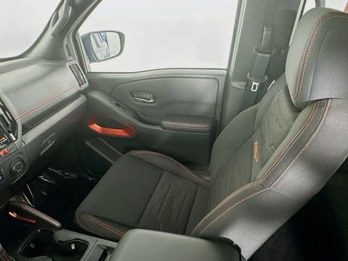 Certified 2025 Nissan Frontier Pro-X w/ Tow Package image 22