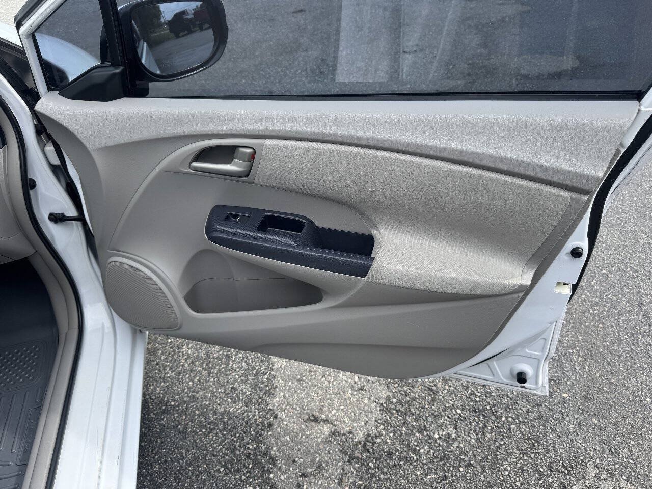 Used 2010 Honda Insight EX image 20
