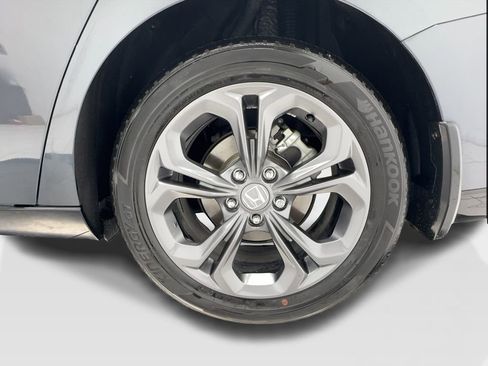 Used 2024 Honda Accord EX-L image 12