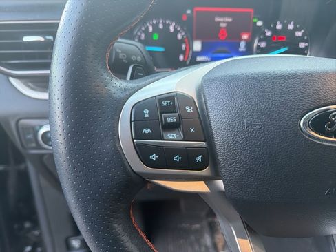 Used 2022 Ford Explorer Timberline image 25