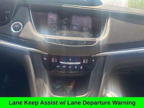 Used 2017 Cadillac XT5 Luxury w/ Driver Awareness Package image 10