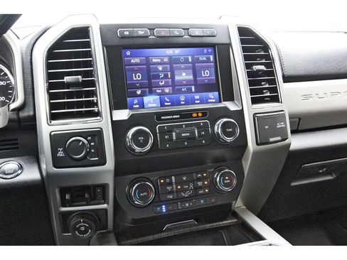 Used 2021 Ford F250 Lariat AWD/4WD image 29