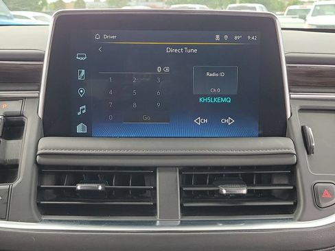 Used 2023 Chevrolet Tahoe LT w/ Luxury Package RWD image 13