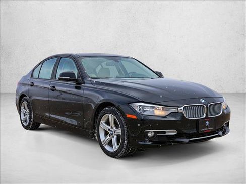 Used 2013 BMW 328i xDrive Sedan image 3