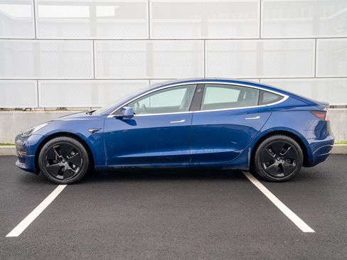 Used 2019 Tesla Model 3 Long Range image 2