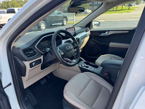 Used 2020 Ford Escape SEL FWD image 14