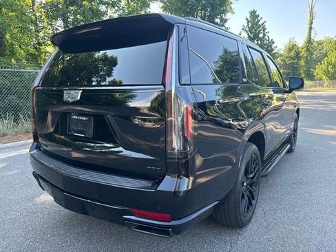Used 2023 Cadillac Escalade Sport w/ Touring Package AWD/4WD image 5