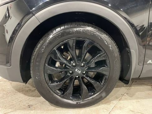 Used 2020 Kia Sorento S image 13