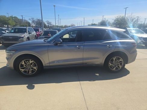 Used 2025 Genesis GV70 2.5T image 5