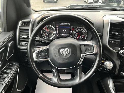 Used 2022 RAM 1500 Laramie AWD/4WD image 32