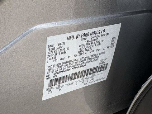 Certified 2022 Ford Edge SE w/ Black Appearance Package image 31