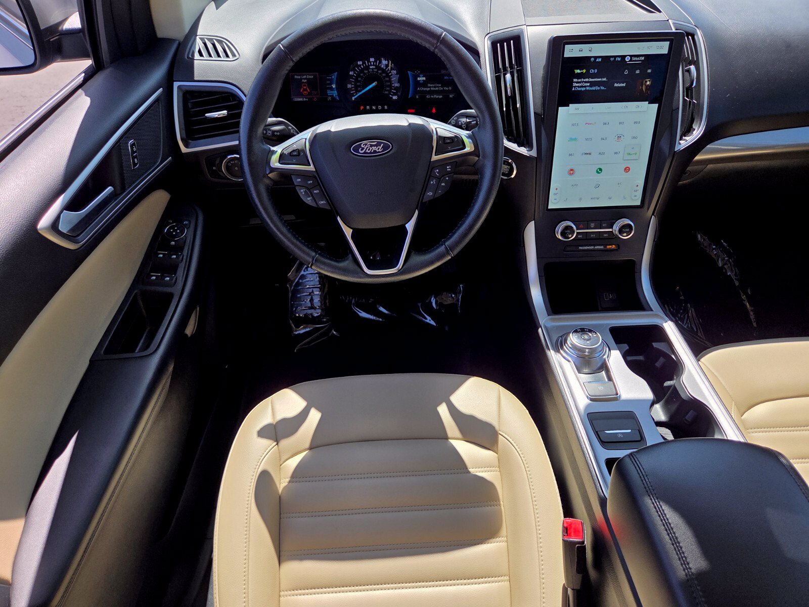 Certified 2024 Ford Edge SEL w/ Convenience Package AWD/4WD image 12