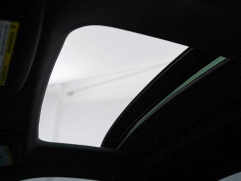 Used 2020 Porsche 911 Carrera S image 34