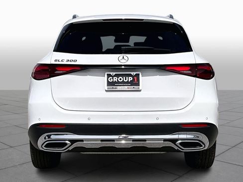 New 2026 Mercedes-Benz GLC 300 image 5