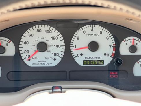 Used 2001 Ford Mustang Cobra image 21