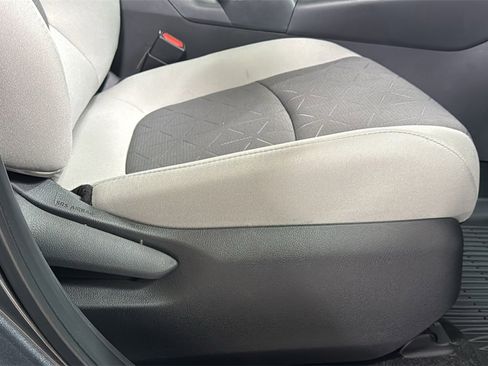 Certified 2025 Toyota RAV4 XLE w/ Convenience Package image 20