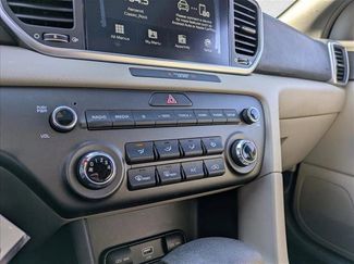 Used 2020 Kia Sportage S w/ S Sunroof Package video 3