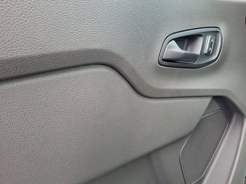 New 2026 Ford Transit 250 148 Medium Roof RWD image 8